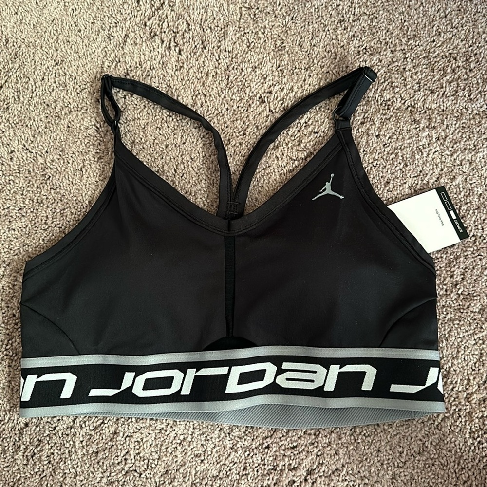 Women’s Black Nike Indy Sports Bra